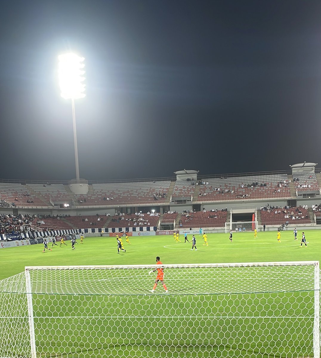 Max700usa's tweet image. ٦٠٪ من لاعبين المنتخب مع السيب وما قادرين لا يوصلوا لمرمى الشباب ولا حتى يسجلوا 🤦🏻♂️#السيب_الشباب