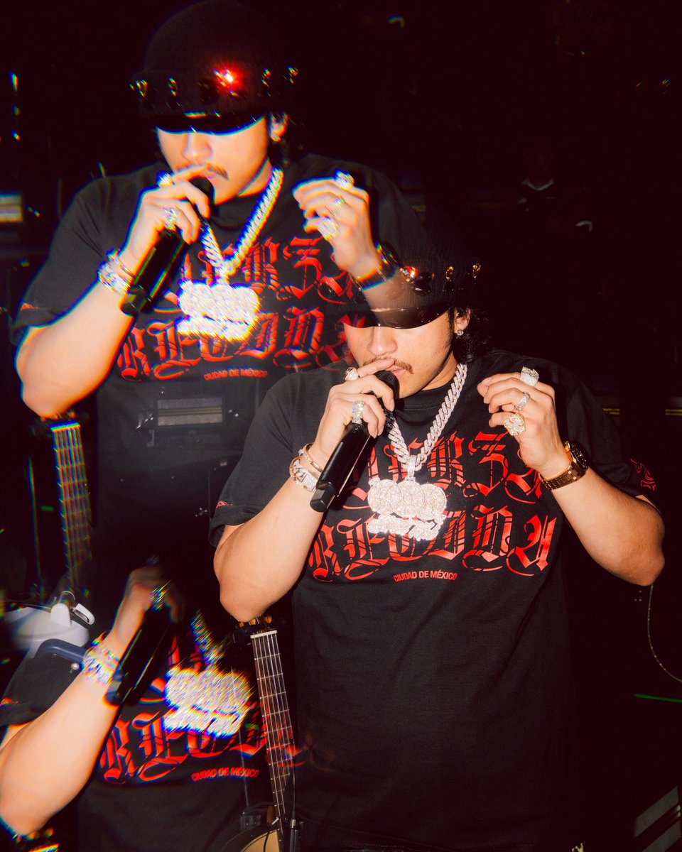 #AppleMusicLive llega a Ciudad de México con <a href="/FuerzaRegidafr/">Fuerza Regida</a>. ¡Los fans que lleguen temprano al Estadio GNP Seguros podrán recibir merch exclusiva de Fuerza Regida en colaboración con Apple Music! El show estará disponible en septiembre. apple.co/FR