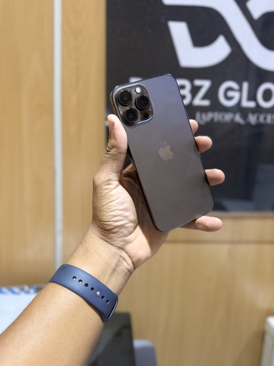 dabz_global's tweet image. Deal‼️ clean iPhone 13 Pro 128Ggb with 79% battery capacity! Screen and all parts are original! Face ID and everything works great!
Price: N550,000
Account: 8232100166 Dabz Global Biz Ven Moniepoint #AbujaTwitterCommunity
Payment on deals are binding! We will not refund or…