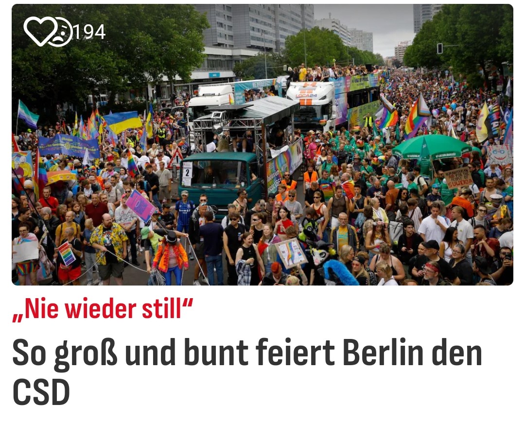 Walttheold2's tweet image. "Nie wieder still", was für ein Slogan.
Die drei Jahre die ich in Deutschland bin, bin ich gefühlt jeden Tag mit irgendwas schwulem, lesbischen, transigem oder sonstigen in Medien audiovisuell "bedrängt" worden. Von Regenbögen oder der progressiv Flagge ganz zu schweigen.…