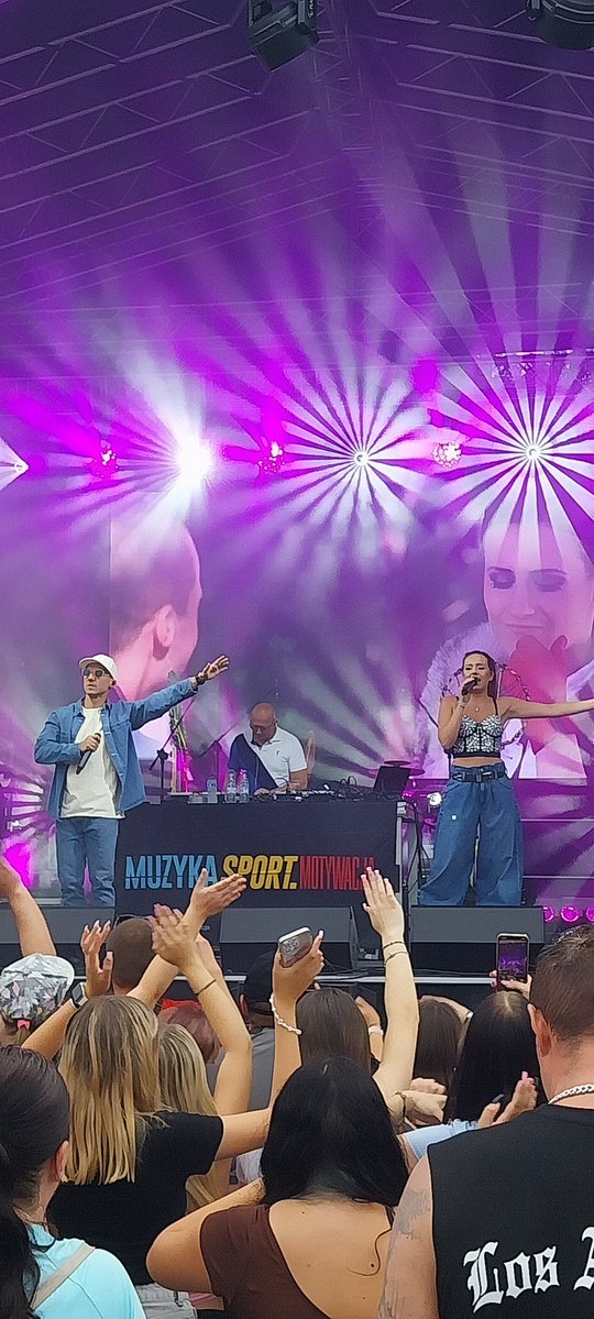 adik779's tweet image. Jurajska Summer Festiwal 25
🎤🎶
@eska_pl 
@RMFMAXX