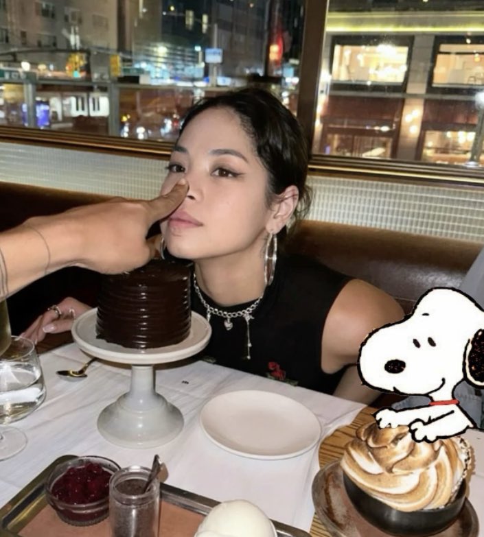 tummyhxrts's tweet image. eva &amp;amp; snoopy