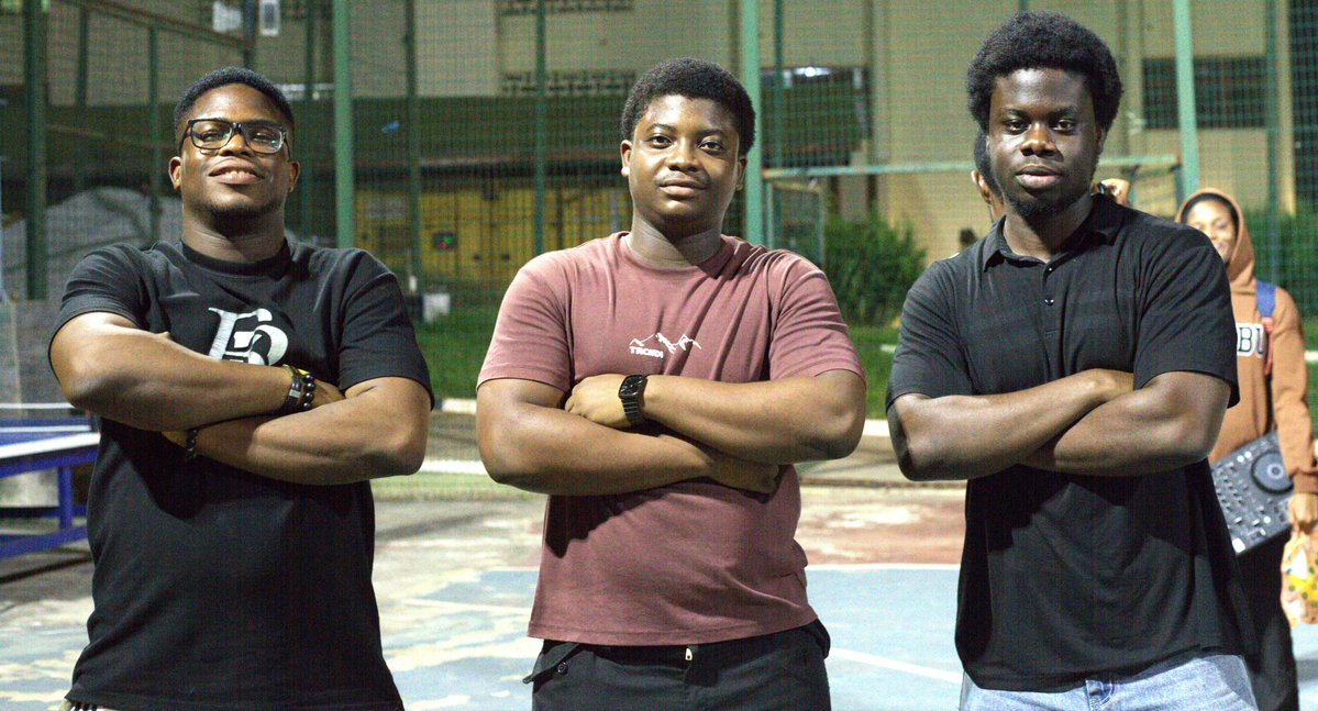 compengKNUST's tweet image. ๐๐ ๐ฅ๐ข๐ญ๐ญ๐ฅ๐ ๐ญ๐ก๐ซ๐จ๐ฐ๐๐๐๐ค ๐ญ๐จ ๐ฅ๐๐ฌ๐ญ ๐ฐ๐๐๐คโ๐ฌ ๐๐ฎ๐ฅ๐ฌ๐ ๐๐ง๐ ๐๐จ๐ฐ๐๐ซ
Biomedical Engineering students came together to relax, laugh, and have fun.
There was music, dance, karaoke, video games, and good vibes everywhere.