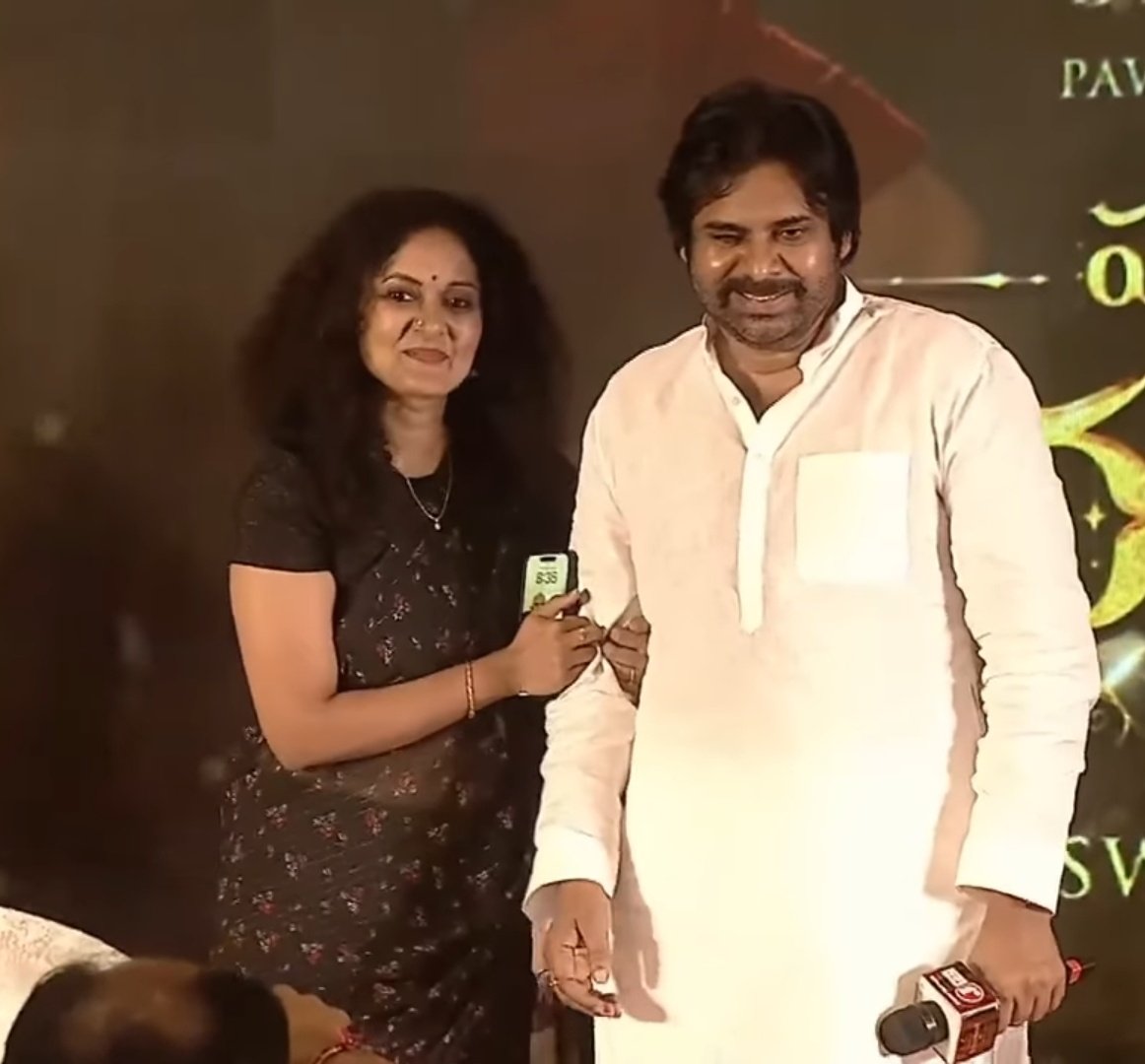 very special interview 
And great appreciation by the one and only powerstar garu himself youtu.be/YrxY5g-OB8A?si…
🥰 #nivithamanoj 
#HariHaraVeeraMallu #HariHaraVeeraMalluOnJuly24th #HariHaraVeerMallu #HariHaraVeeeraMallu #HariHaraVeeramallupremiers #hariharaveeramallubookings