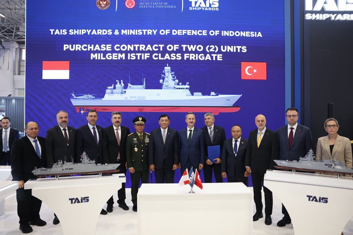 Defence_IDA's tweet image. ASELSAN CEO & GM congratulates Indonesia on the agreements for Turkish KAAN & MILGEM.
Both platforms feature dozens of ASELSAN’s game-changing technologies. With state’s vision and Turkish industry’s synergy, these achievements will reach even greater heights. #IDEF25…
