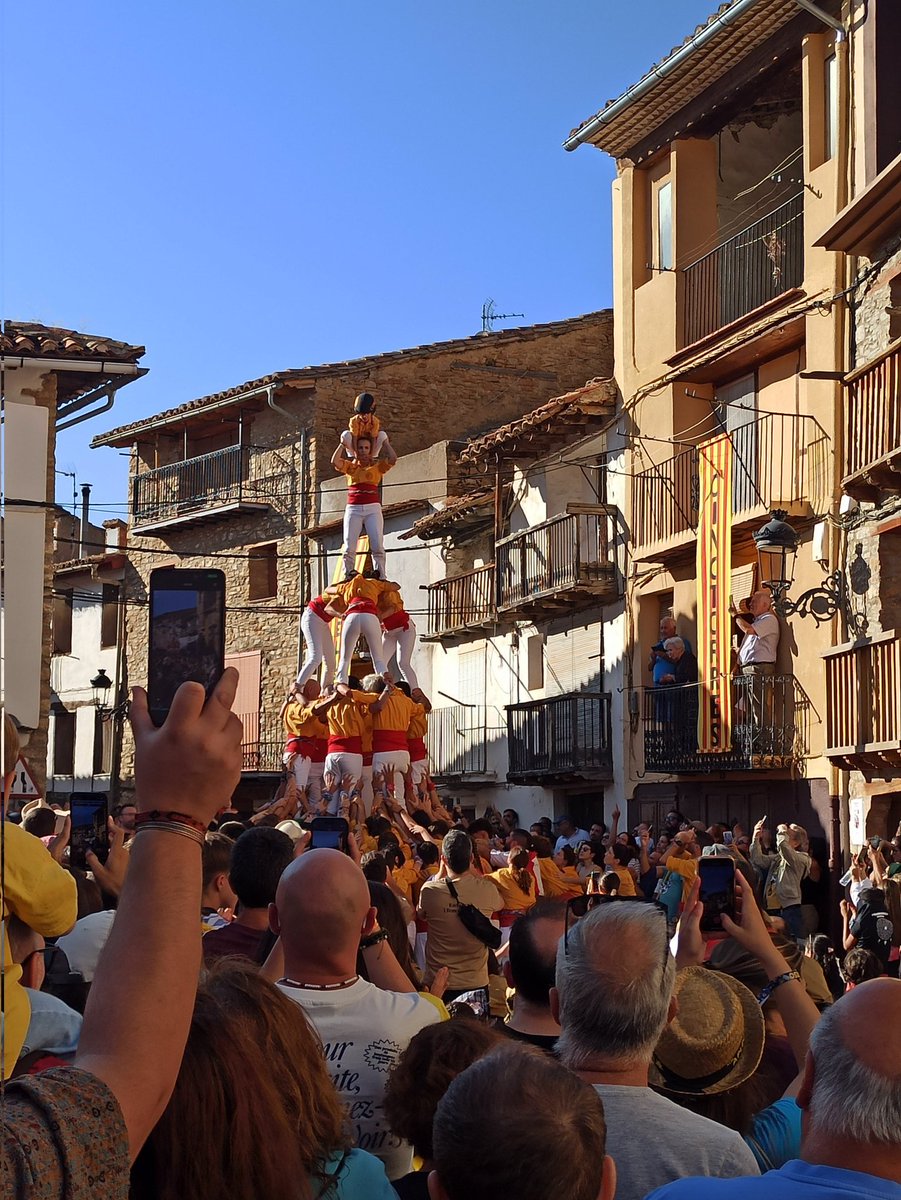 laccent's tweet image. Aquest cap de setmana s'està celebrant a Cinctorres el XLVI Aplec dels Ports, un dels aplecs més antics dels PPCC, que ha sapigut conservar el caràcter reivindicatiu, popular i no mercantilitzat #CulturaPopular