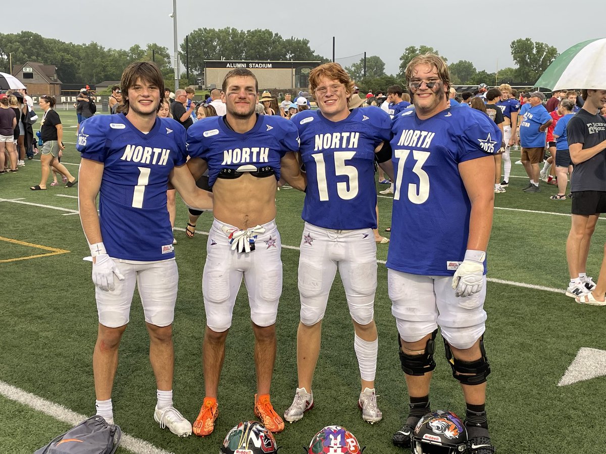 Congrats to <a href="/CharlieHornacek/">Charlie Hornacek</a> on the win for the North at the 2025 <a href="/wifca/">WiFCA</a> Large School All-Star Game! 28-6 🔱🥇🏈