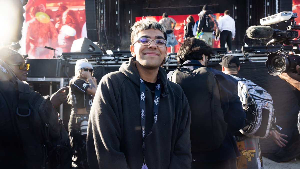 ComplexPop's tweet image. N3on addresses his past, owning up to racist videos and admitting his chase for clout led him there. His apology follows 'Breakfast Club' drama. See what he said: complex.com/pop-culture/a/…