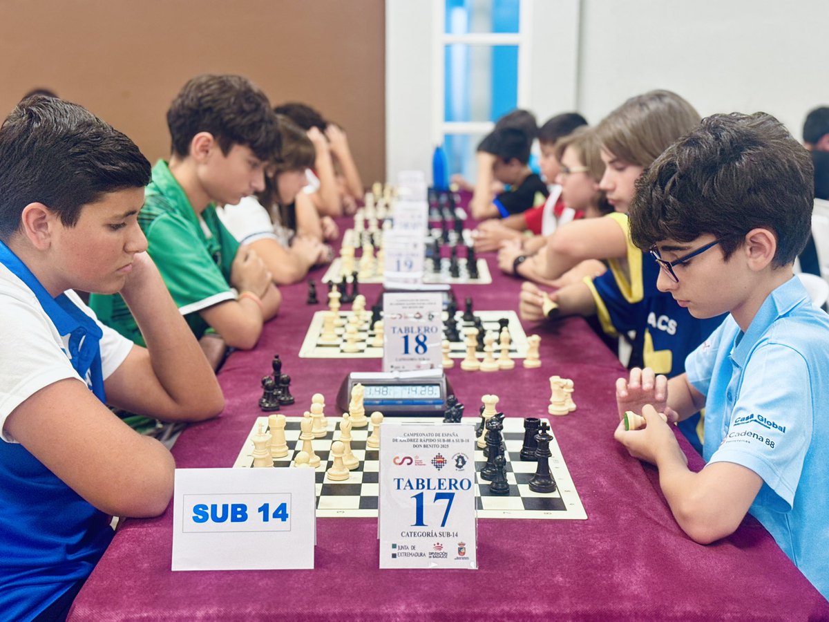 Campeonatos de España de Ajedrez Rápido Sub 8 a Sub 18.
♟️Don Benito (Badajoz) 
♟️26 y 27 de Julio de 2025.
♟️Lugar:  FEVAL - Don Benito. #donbenito #Badajoz #Extremadura