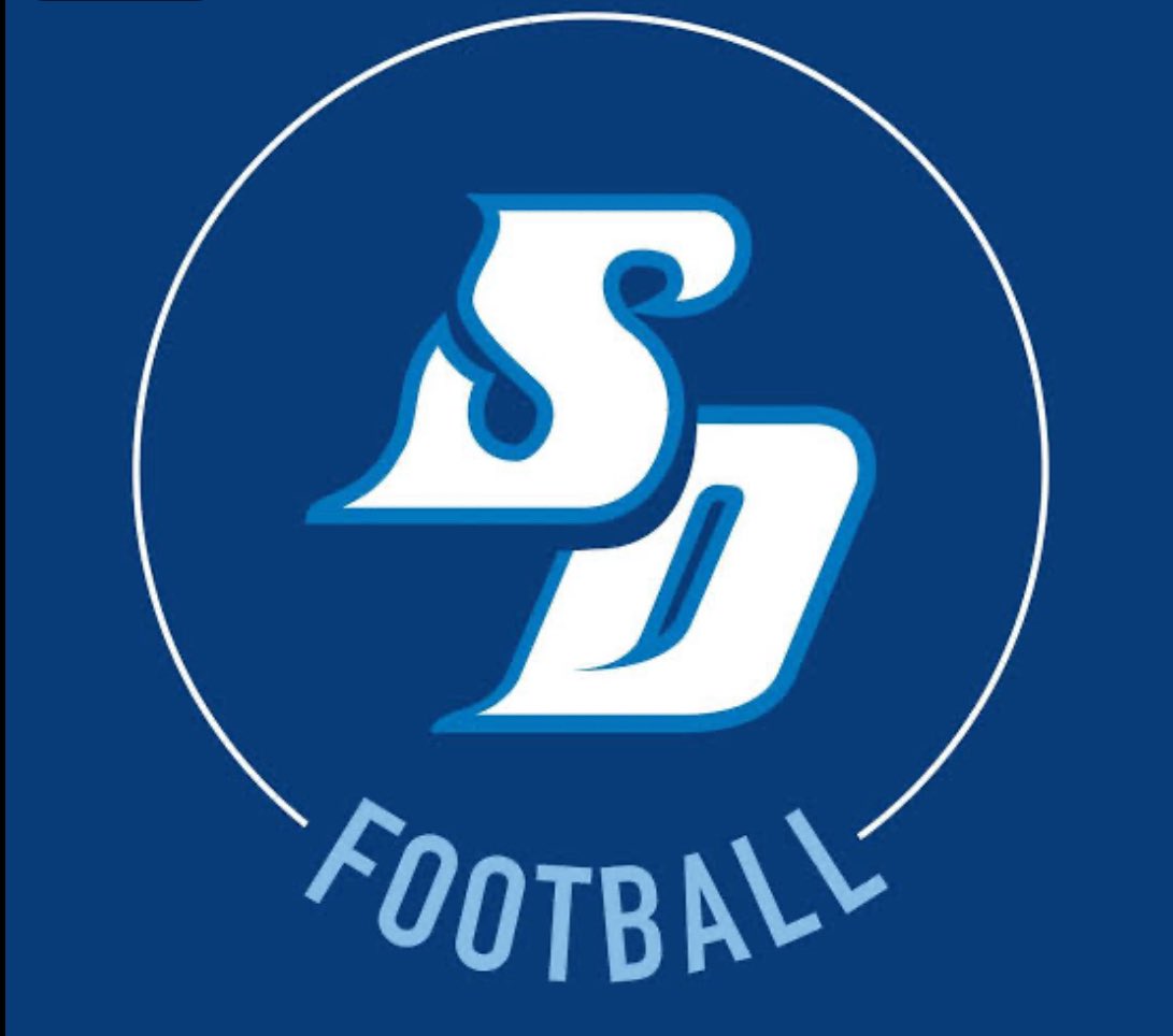 Ezra Maul (@ezra_maul) on Twitter photo After a great conversation with <a href="/CoachDiedrick/">Ryan Diedrick</a> I’m blessed and grateful to announce that I’ve received my first Division 1 offer from the University of San Diego!! Go Toreros!! #AGTG <a href="/madbacker56/">Coach Brandon Moore</a> <a href="/apmaul/">AP Maul</a> <a href="/NickFarman55/">Nick Farman M.S.</a> <a href="/BrandonHuffman/">Brandon Huffman</a> <a href="/NW_Spotlight/">NW SPOTLIGHT ATH'S</a> <a href="/USDFootball/">San Diego Football</a> <a href="/seaprepsports/">Seattle Prep Sports</a> After a great conversation with <a href="/CoachDiedrick/">Ryan Diedrick</a> I’m blessed and grateful to announce that I’ve received my first Division 1 offer from the University of San Diego!! Go Toreros!! #AGTG <a href="/madbacker56/">Coach Brandon Moore</a> <a href="/apmaul/">AP Maul</a> <a href="/NickFarman55/">Nick Farman M.S.</a> <a href="/BrandonHuffman/">Brandon Huffman</a> <a href="/NW_Spotlight/">NW SPOTLIGHT ATH'S</a> <a href="/USDFootball/">San Diego Football</a> <a href="/seaprepsports/">Seattle Prep Sports</a>