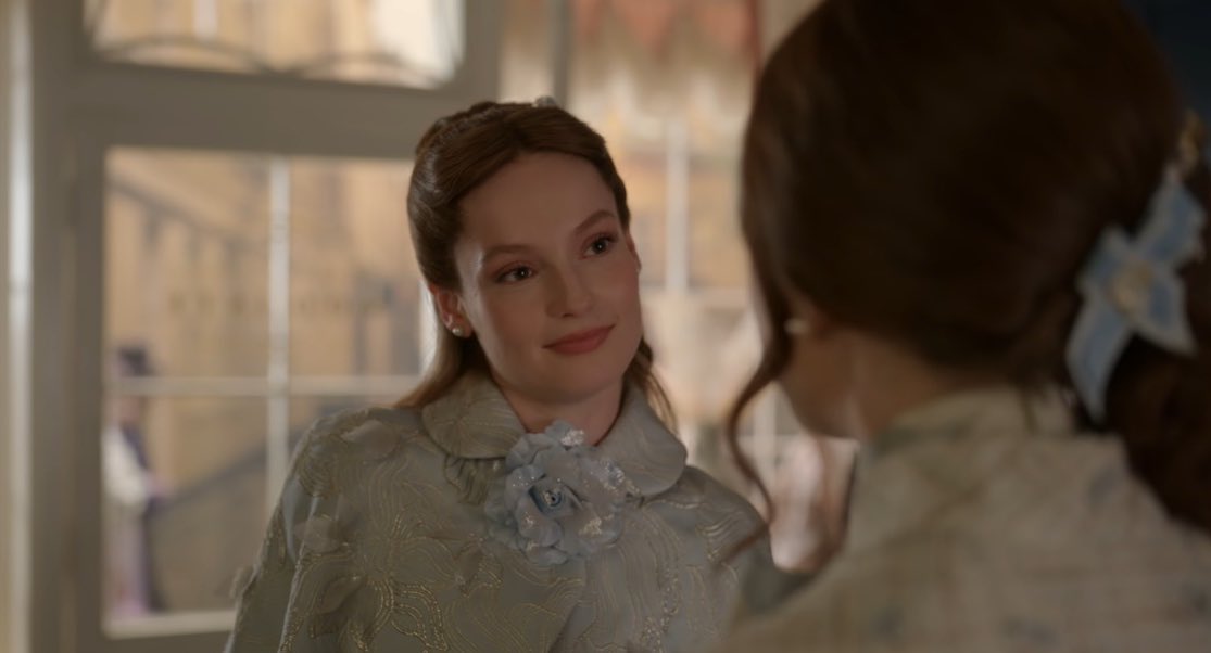 philoiseversion's tweet image. Eloise instantly cooking up a plan to deflect the unwanted attention Francesca was getting you will always be famous