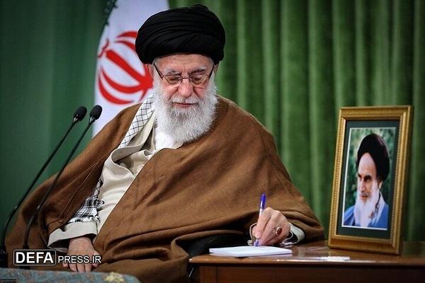 saeideh126471's tweet image. هدایت معنوی و نورانی کردن دلها و توصیه به صبر و سکینه و ثبات مردمی وظیفهی حضرات روحانی است.
و حفظ شور و شوق و شعور انقلابی وظیفهی یکایک ما و بویژه جوانان است.
#حب_الحسین_یجمعنا
#خیمه_گاه_حسین