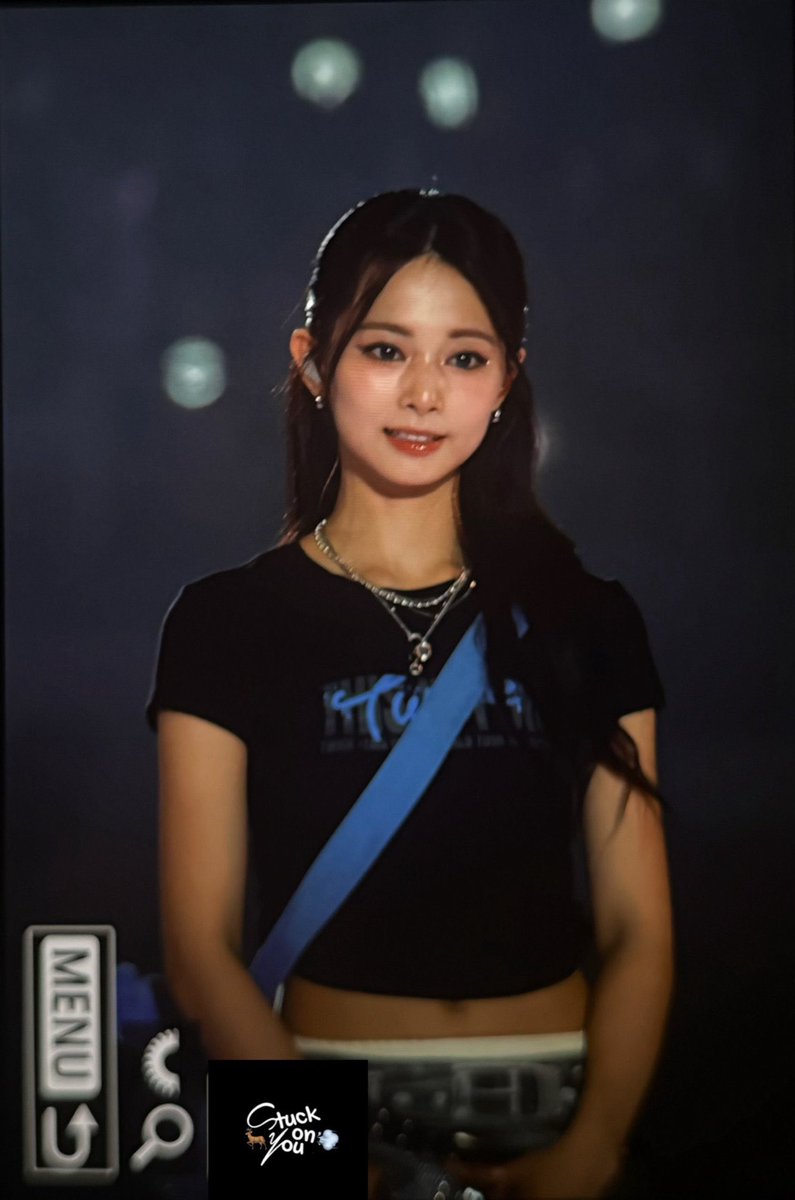 tzulovelyy's tweet photo. no word grand enough to describe your beauty 💙 https://t.co/1RS3O8JZpy