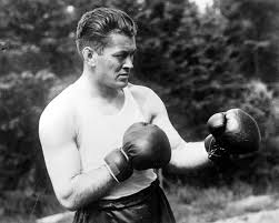boxingjones's tweet image. Now that a week has passed, Oleksandr Usyk is an all-time heavyweight and a certain first-ballot HOF, but he's not the greatest. He's a modern-day version of Gene Tunney, who is criminally underrated on all-time lists at both light-heavyweight and heavyweight. #boxing