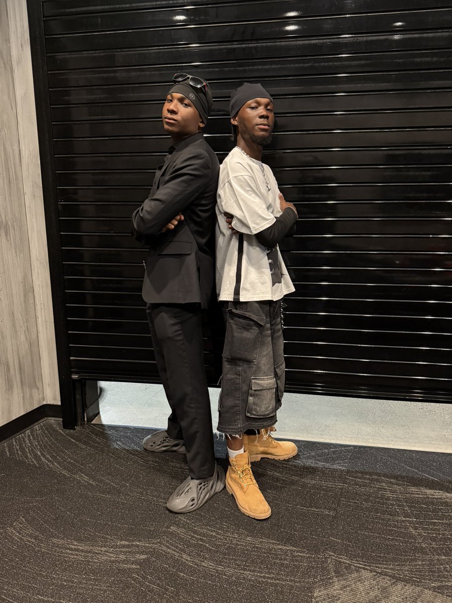 todimuuu's tweet image. Takeover with Brodie! @rynenzo
