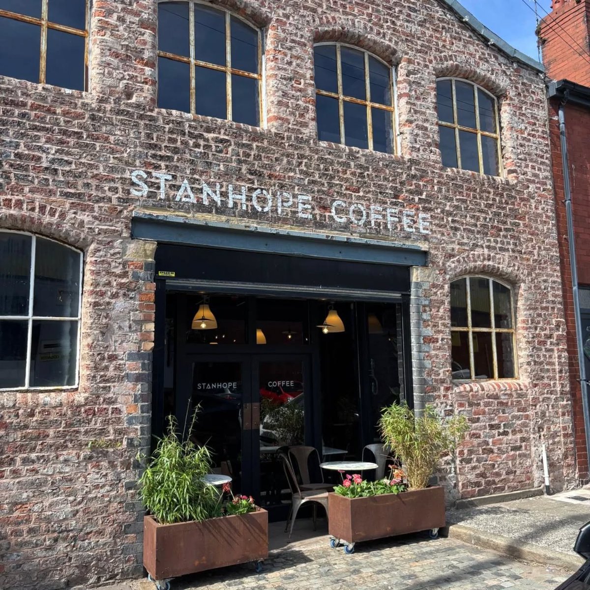 TheGuideLpool's tweet image. One of Liverpool’s favourite indie coffee shops opens in the Baltic with its own roastery
👉theguideliverpool.com/one-of-liverpo…