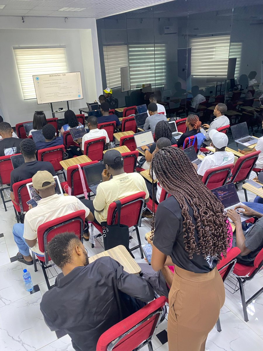 SerahOluwatosin's tweet image. Starknet Codejam Lagos ✅
We just wrapped up Starknet Codejam in Lagos, and I’m proud of how it turned out!
The goal was simple: onboard new developers into the Starknet ecosystem and deepen the knowledge of existing ones. We achieved that and more. New devs are excited to…