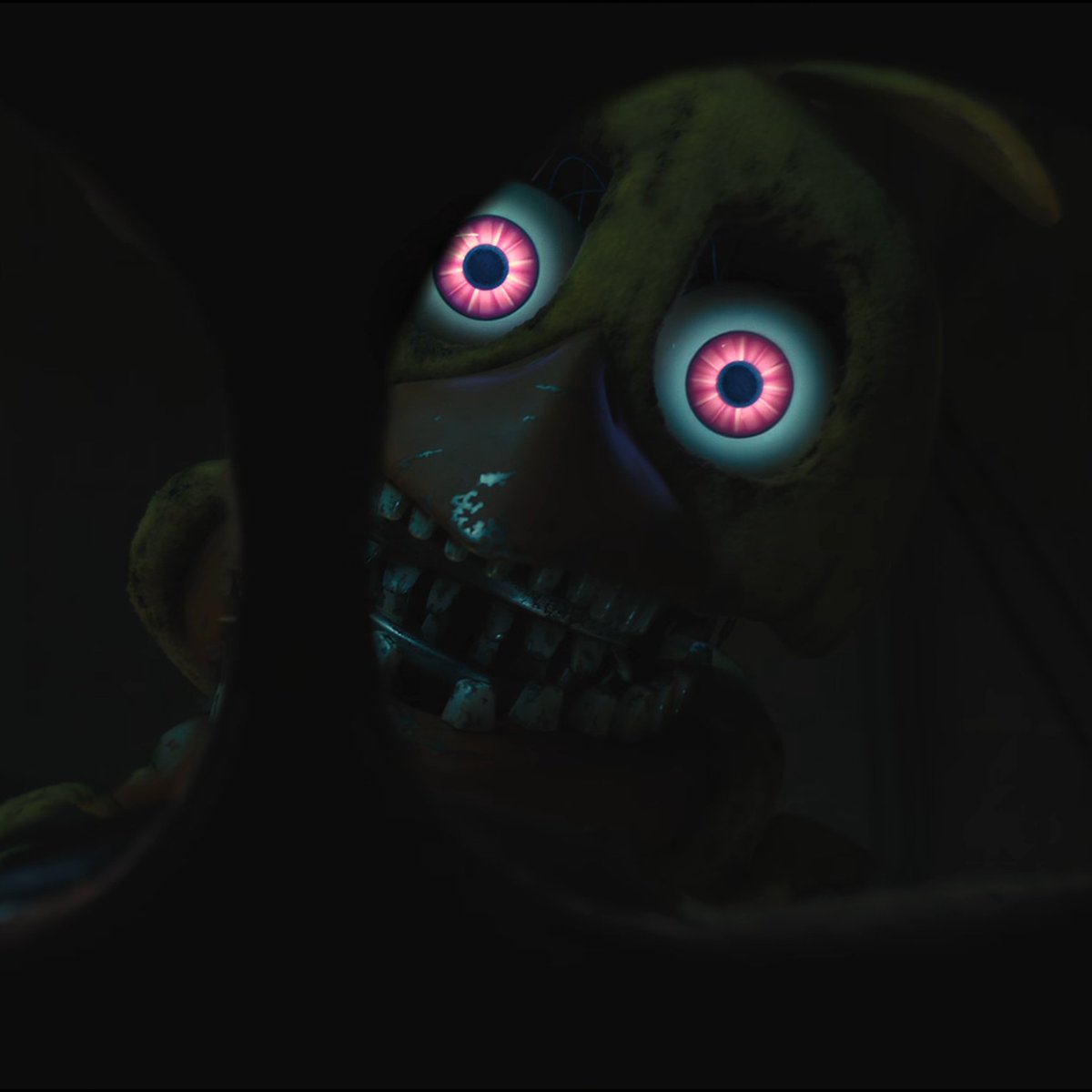 DeducerFNAF's tweet image. Did you enjoy The 'FIVE NIGHTS AT FREDDYS 2' Trailer??
How are we feeling about all the new reveals! 👀
and the movie so far? 🤔
#FNAF #FNAFMovie #FiveNightsAtFreddys #FNAF2 #FNAFMovie2