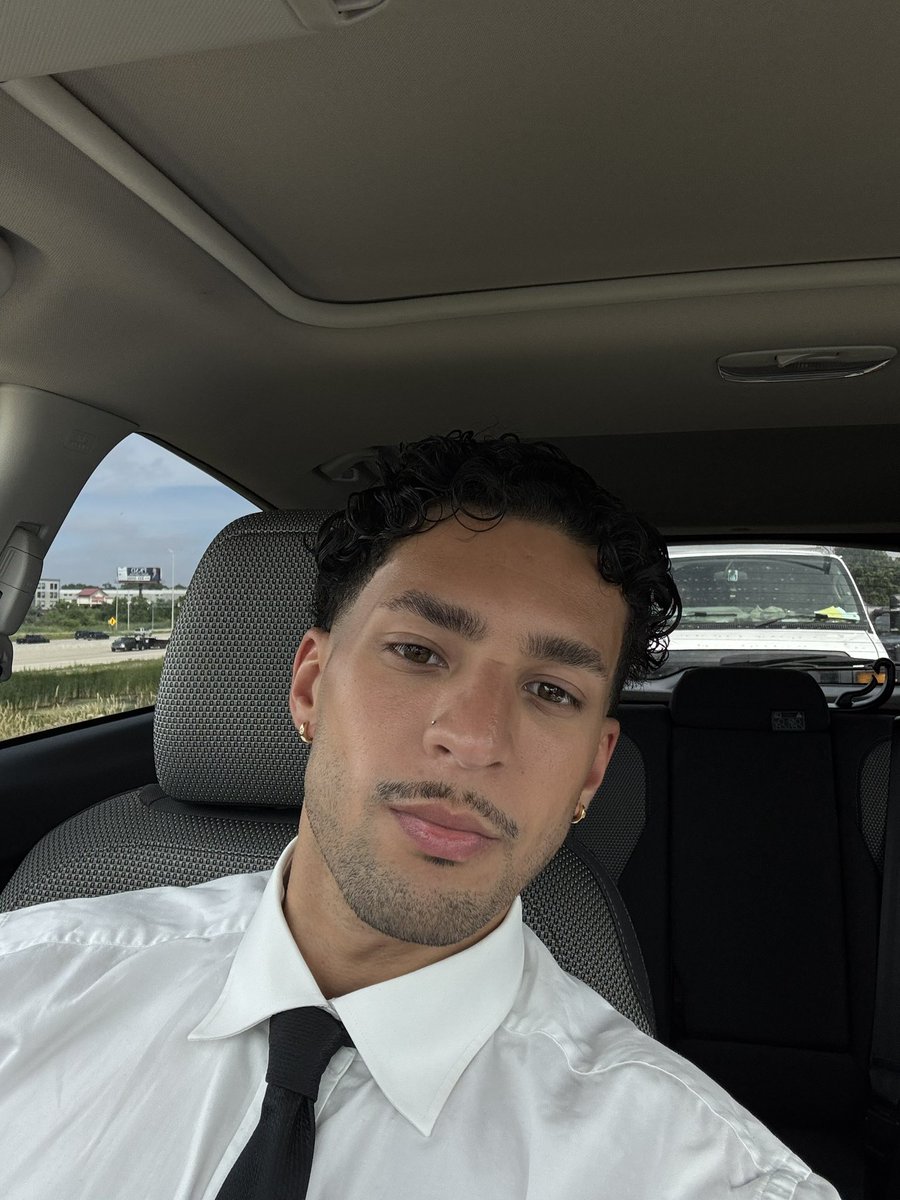 kfchristian's tweet image. wedding ready
