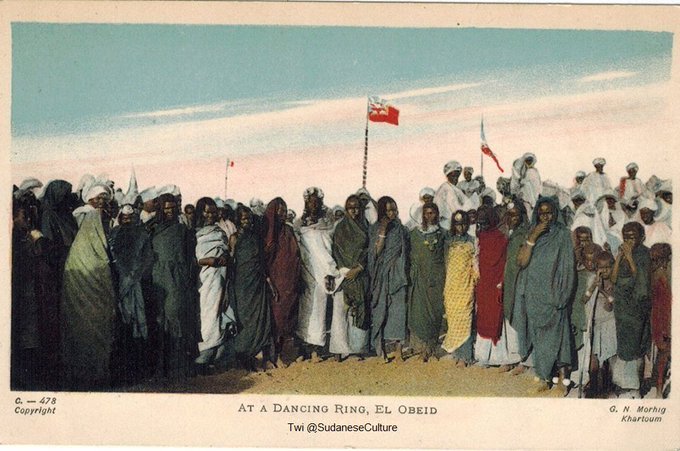 SudaneseCulture's tweet image. Circle of Dancers.
El Obeid, Sudan - Circa 1910's
#SudaneseCulture #ثقافة_سودانية