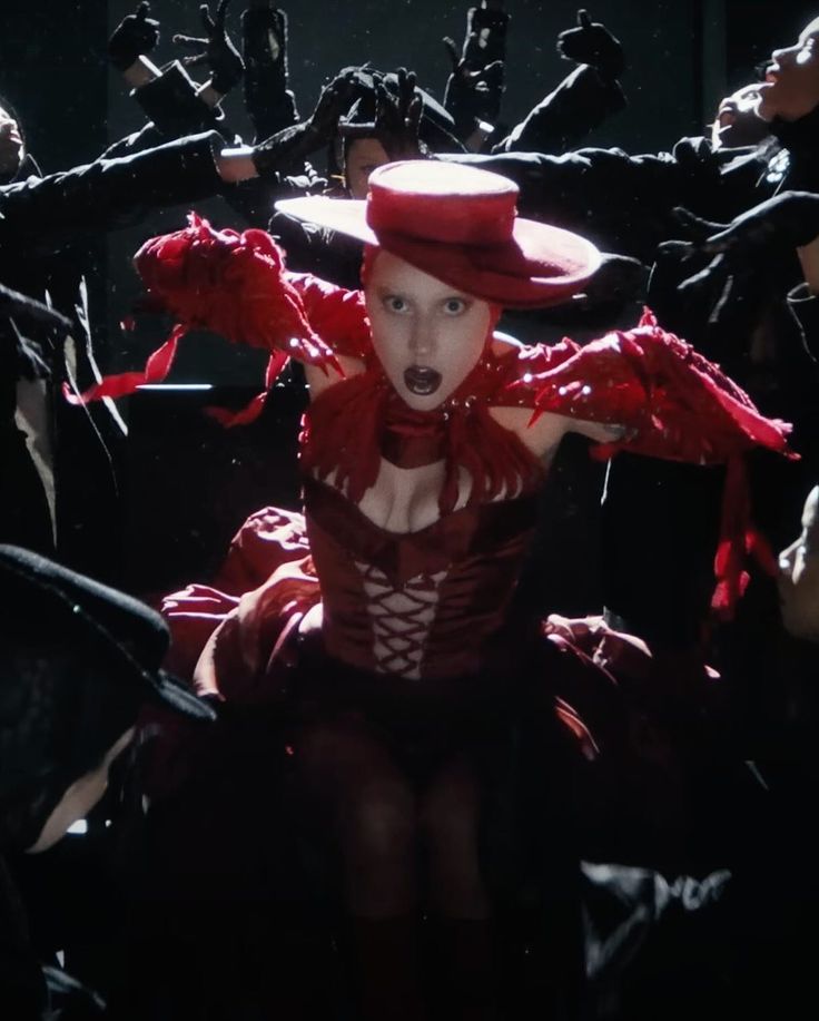 GUYmayhem's tweet image. 🚨 'Abracadabra' 500M is now one only first has streams female song solo Spotify of 2025 on 'MAYHEM' surpassed second album.