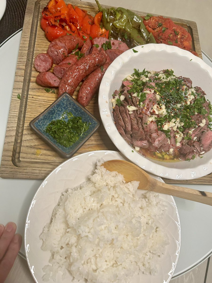whatkenatetoday's tweet image. Grilled stuff with rice.