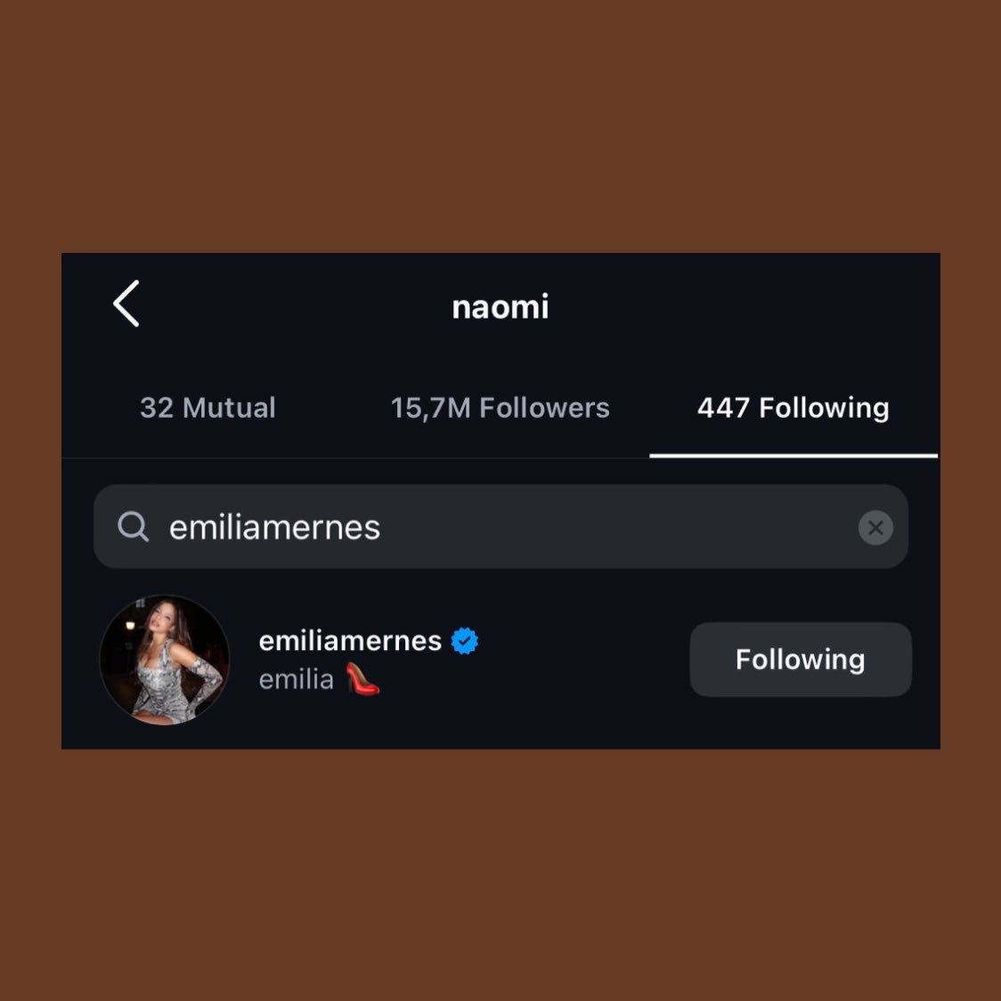 MernesData's tweet image. Emilia y Modelo internacional Naomi Campbell comenzaron a seguirse mutuamente en Instagram