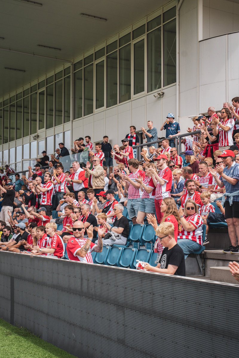 aabsportdk's tweet image. Tusind tak for den endnu en gang flotte opbakning 🫶
Vi ses på fredag på Aalborg Portland Park! 🔴⚪️🔴
#SammenOmAaB #SuperAaB