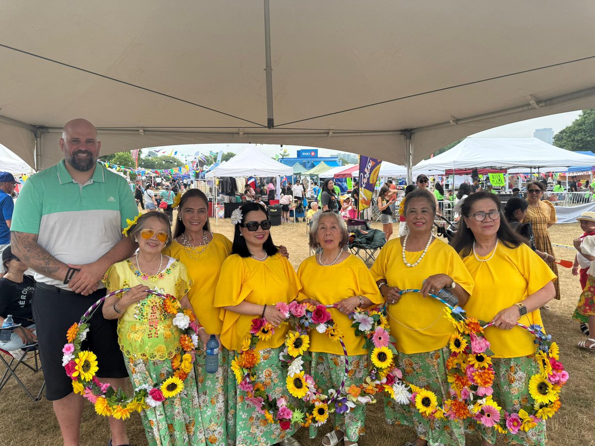 NedKurucMP's tweet image. Great time at the 4th annual @fiestaextravag1 Hamilton’s Filipino Festival!
Proud to celebrate faith, community, and culture alongside @danmuysmp , @paulsesther , @rechievaldez , and @robinlennox .
It was an honour to present certificates to the festival organizers for their…