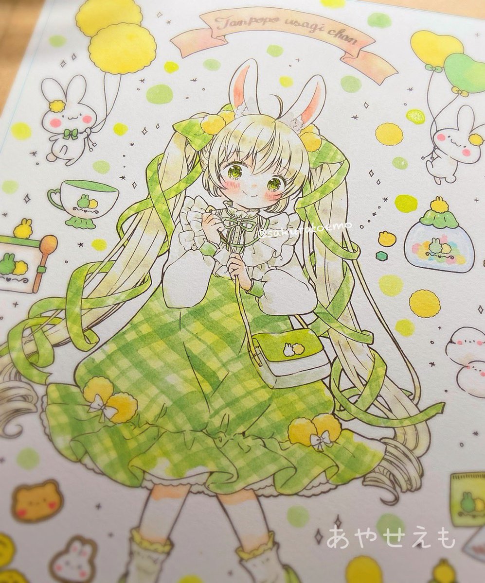 sakuratoemo's tweet image. 塗ってます🟡🟢