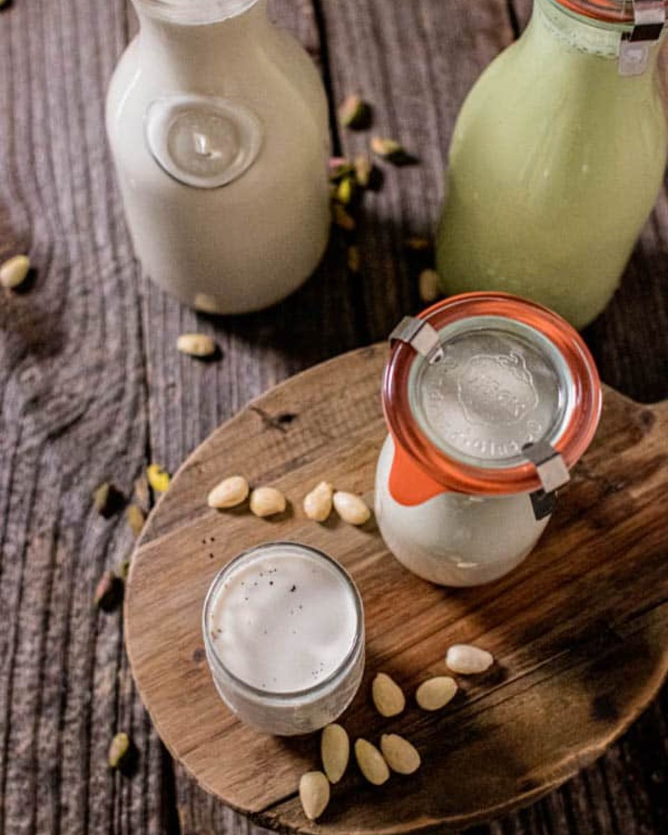Creamy, dreamy almond milk made at home — sweetened naturally with prunes. Trust us, it’s worth the blender time.

Get the recipe from our friends <a href="/cagrownofficial/">CA GROWN</a>: californiagrown.org/recipes/how-to…