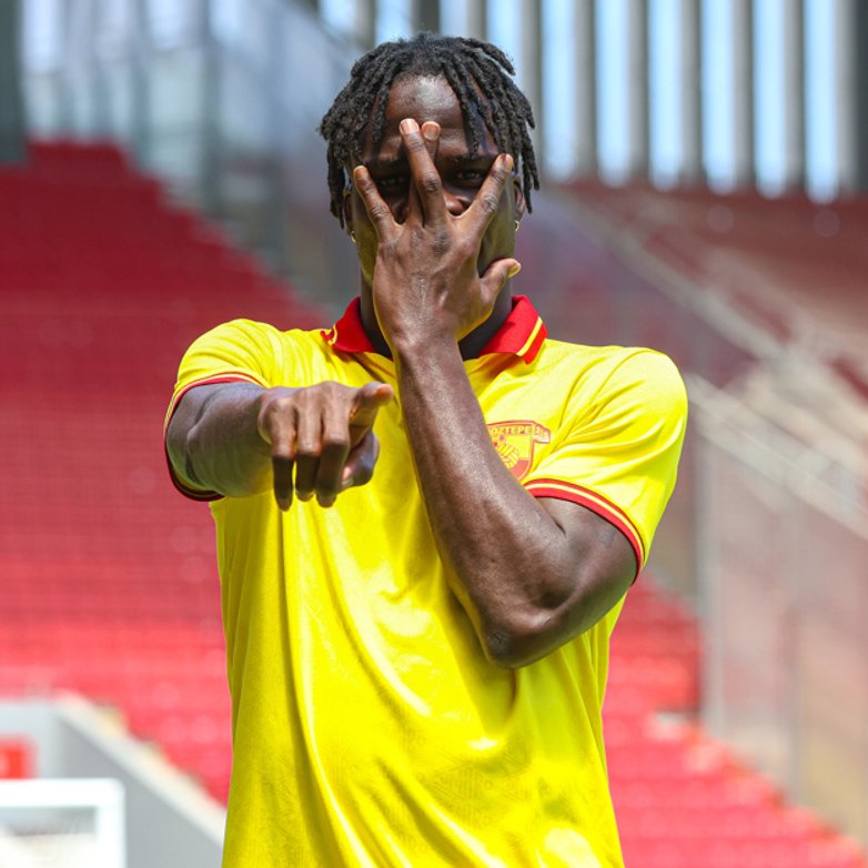 mercatosphera's tweet image. 🇹🇷 El @Goztepe ha fichado al medio-ofensivo beninés Junior Olaitan (23 | #Grenoble) por 850.000 €. Firma hasta junio de 2029.
