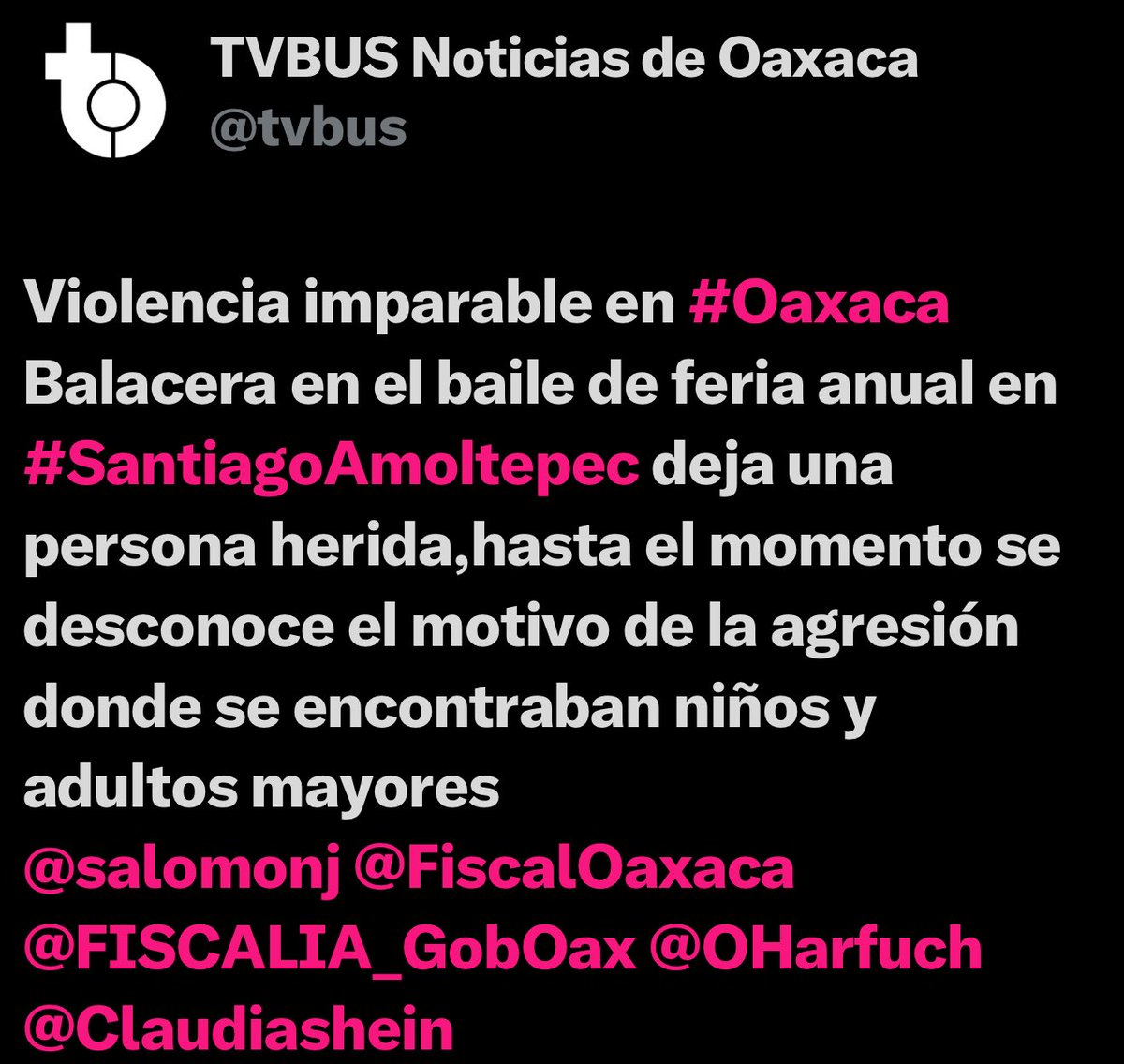 El Oaxaca de Salomón Jara: inseguridad y corrupción.

Nadie hace su trabajo. Se les escurre la responsabilidad y permiten todo tipo de tropelías.

¿Ineptitud o complicidad?

Todos en Oaxaca sabemos qué es complicidad. 
Por eso Salomón Jara debe ser revocado.
#FueraJara para