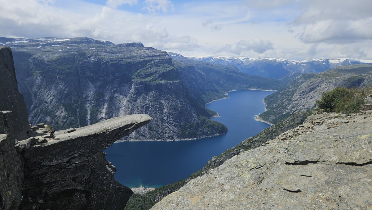 hocekm's tweet image. Trolltunga, Norway