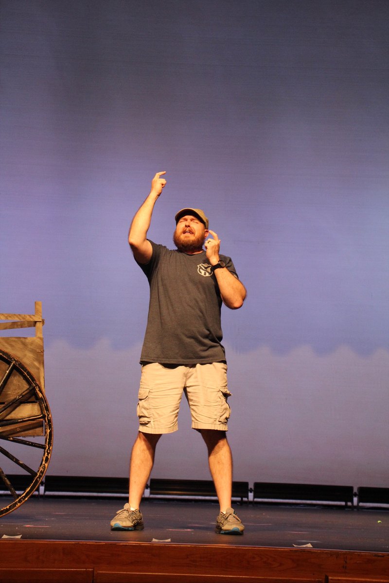 csinews's tweet image. Mark your calendars! Fiddler on the Roof is hitting the stage July 31st - August 3rd!
 Tickets are available now—don’t miss your chance to be part of the tradition as it comes to life on the stage of the Williamson Theatre.

#WeAreCSI