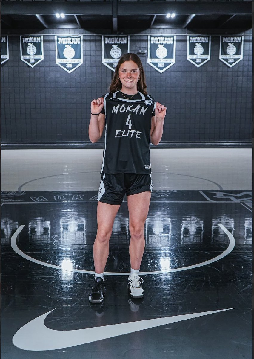 lilyedwards_32's tweet image. Through Gods power, for Gods purposes.
A big thanks to my teammates, coaches, and the Mokan family for making this summer great once again! I wouldn’t want to play the game I love with anyone else! @MokanGirls @CN3Training @iseeaaron