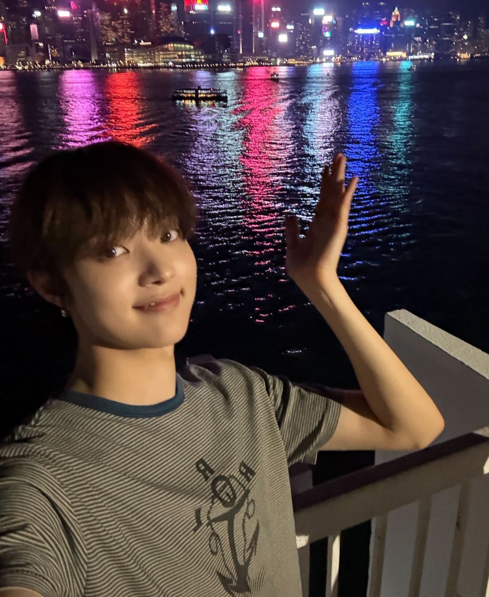 ejooland's tweet image. my heart yearns for you