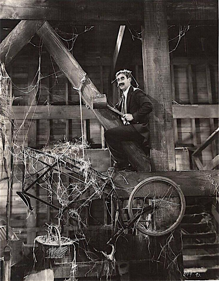 StoliarSteve's tweet image. Uncommon publicity shot of Groucho on the barn set at Paramount for the finale of &quot;Monkey Business&quot; (1931).
