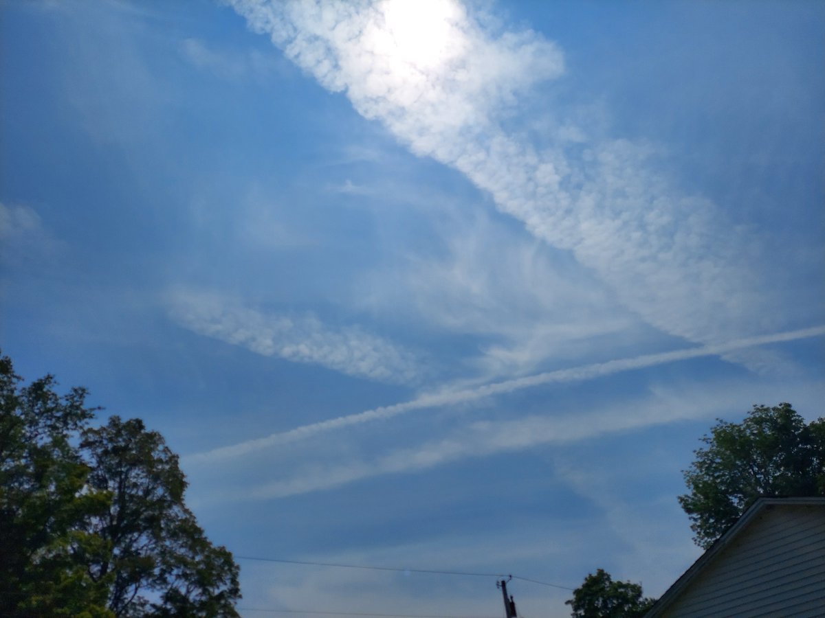 PanicMike13's tweet image. Those bastards are in overdrive today. Western Massachusetts