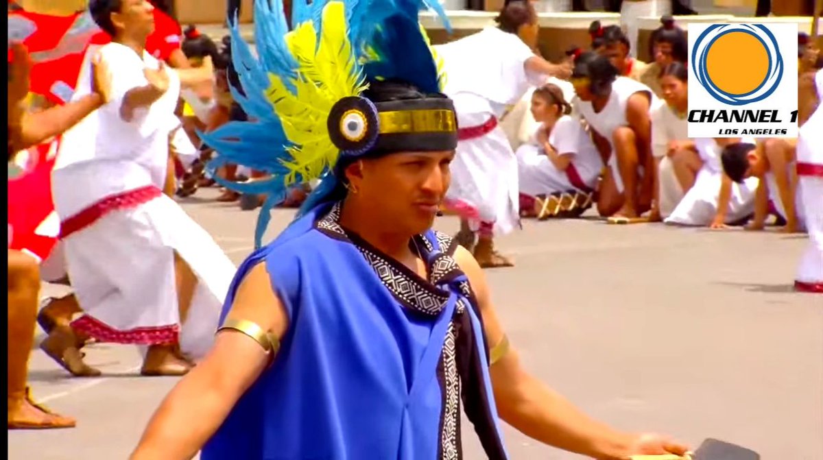 La Secretaría de la #Defensa  desarrollo en el Zocalo La escenificación "Siete Siglos de Legado de Grandeza México Tenochtitlán 1325-2025" #Mexico #CDMX