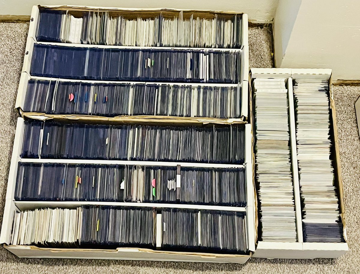 Mdotmoore420's tweet image. New plug for the stack sales secured today!! Mostly color, autos, patches and inserts! #Moorestacks just got an upgrade 🔥 🔥