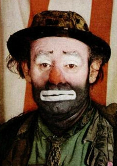 BStondentious's tweet image. As a 12 year old in the early 70s, listening to AM radio on the way to baseball practice (“Listen to the Music,” Doobie Brothers, “Doctor My Eyes,” Jackson Browne, etc.) it all seemed to portend a better future than the one we got.