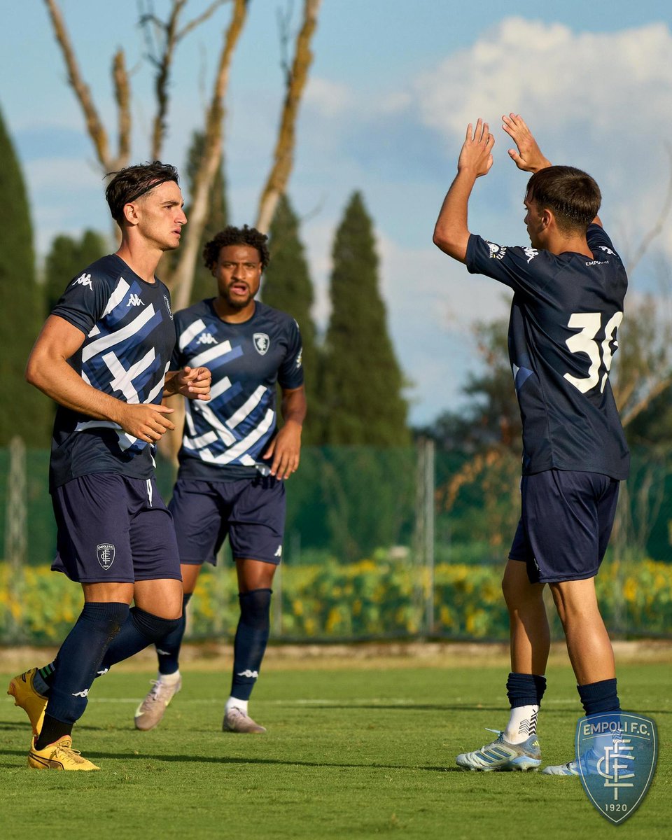 EmpoliFC's tweet image. ๐๐๐๐
๐๐๐๐ 1-1 #EmpoliVirtusEntella
Il primo tempo si chiude 1-1 al Centro Sportivo di Petroio: liguri avanti su calcio di rigore con Franzoni, pari azzurro di Ignacchiti