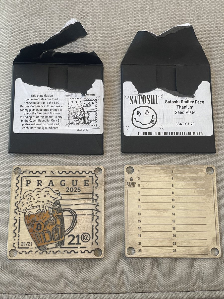 ezCoinAccess's tweet image. So stoked! Just received!
I won a random giveaway from @Stamp_Seed last week and they sent me an even more amazing limited edition titanium plate from Bitcoin Prague 2025!!! Took my whole kit to show off at the bitcoin meetup yesterday!
Thanks guys! You rock!!