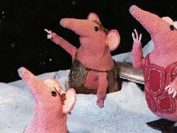 andrewfj5's tweet image. Just landed in Heathrow Airport T3. Went into M&S. 3 staff working, talking to each other in a series of squeaks and whistles.
I have a voice recording, so I can report them all to the Soup Dragon.
We must confront them every time.