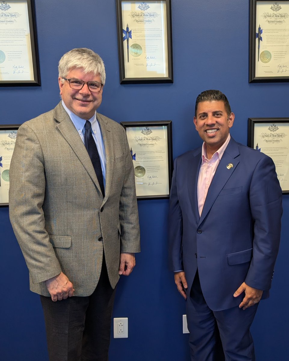 RITPresident's tweet image. It was terrific to visit with NY @SenatorCooney at his downtown Rochester office earlier this week. We at RIT appreciate his unwavering support for higher education in NY and look forward to continuing our great work together.