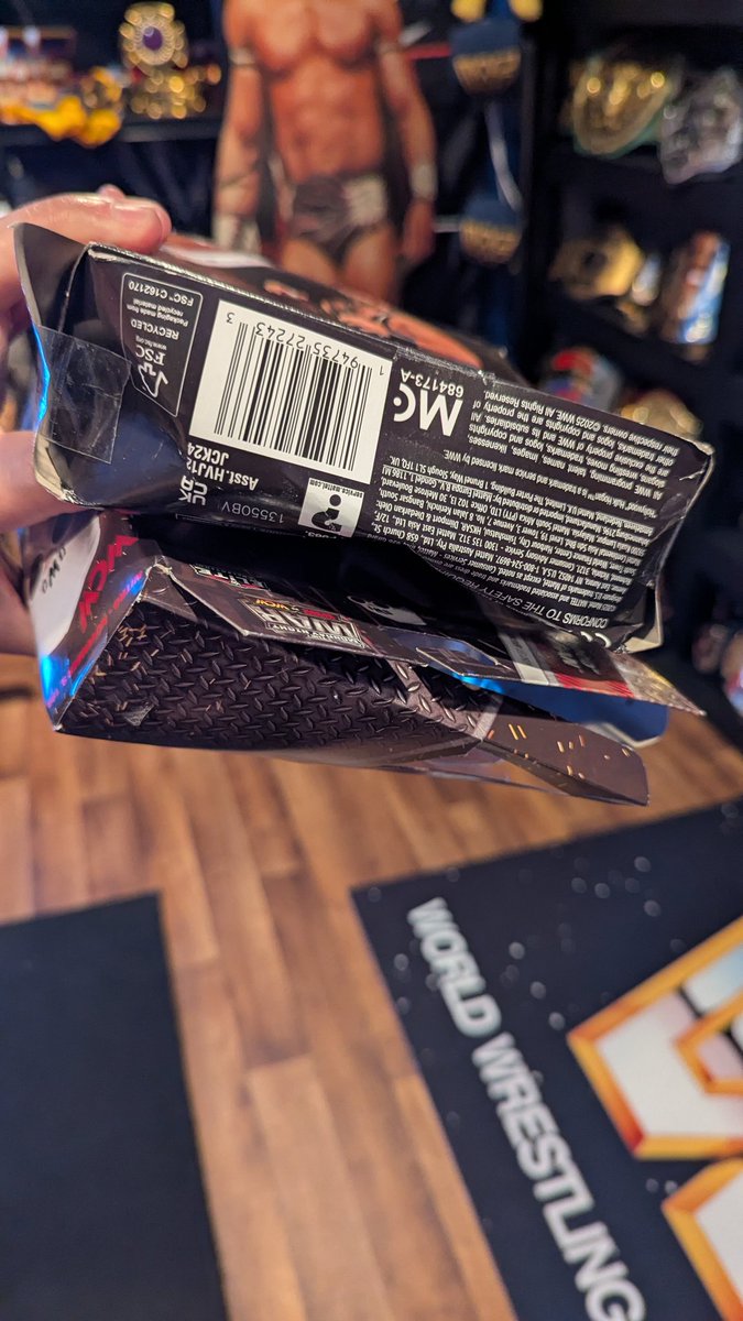 How <a href="/Walmart/">Walmart</a> treats collectors.
1. Offers pre orders on items monthly ahead of time. 
2. Gets the figures in a limited number in store.
3. Cancels part of your that contains Build a figure weeks after it was supposed to ship 
4. Stomps on the figures that they actually send you