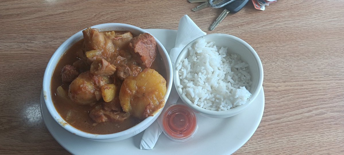 playerodePR's tweet image. Me voy a comer esto y sea lo q dios quiera!
Yo se olviden de seguir tirando fotos 📸📸