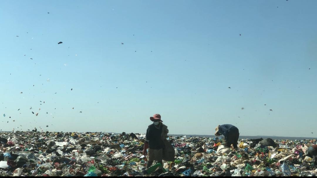 ZBCNewsonline's tweet image. CALLS are intensifying for authorities to urgently address the worsening health and environmental risks posed by the Richmond Landfill Site, commonly referred to as Ngozi Mine.
zbcnews.co.zw/health-fears-g…