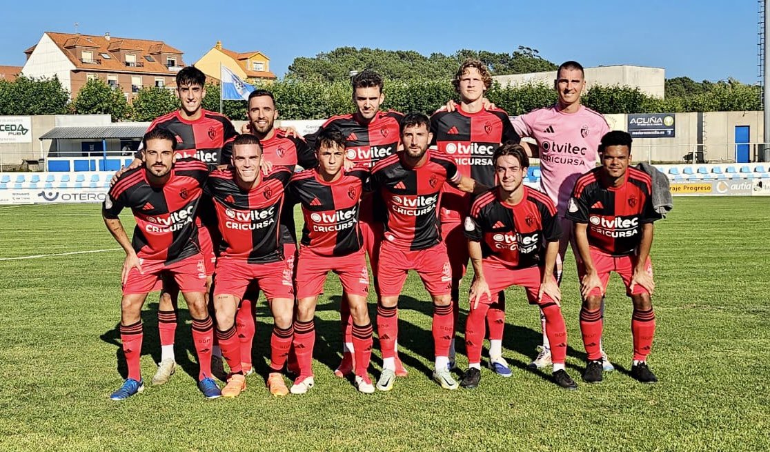 SDP_1922's tweet image. ¡Comienza el partido en Portonovo!
#Adelanteyarriba
#SomosDeportiva